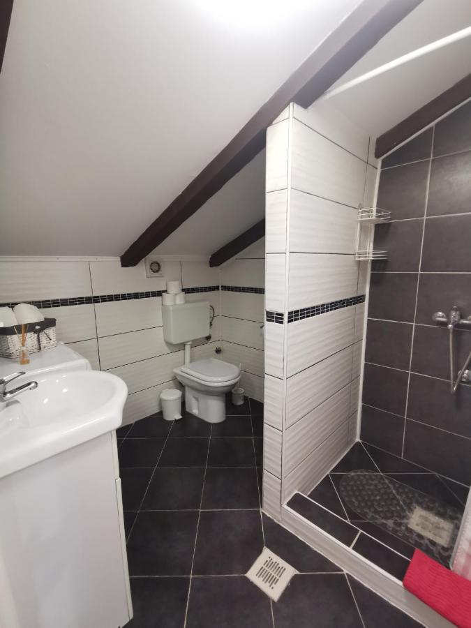 Loft Apartment Pula Luaran gambar
